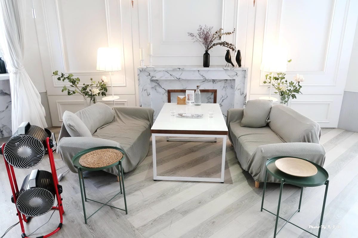 /tmp/phpPeRiRo /tmp/phpPeRiRo