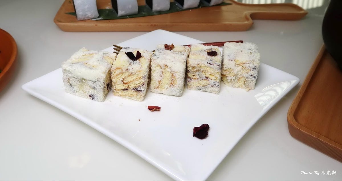 /tmp/phpeOfuE9 /tmp/phpeOfuE9