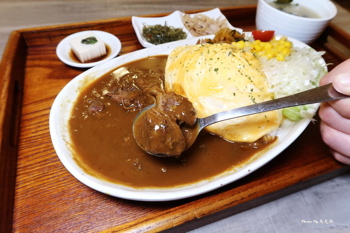 /tmp/phpN7VUdA /tmp/phpN7VUdA