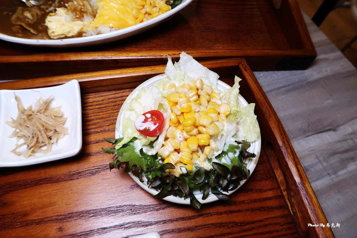 /tmp/phpoXUDaC /tmp/phpoXUDaC