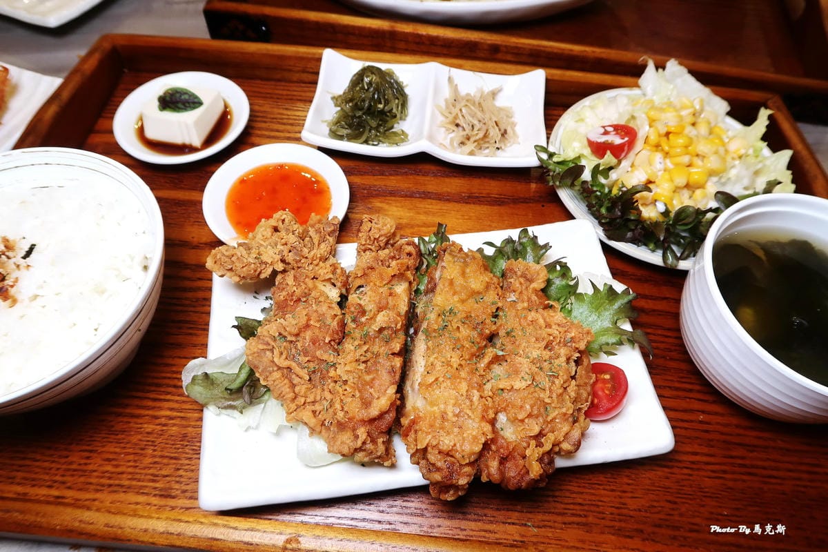 /tmp/phpJPwjgK /tmp/phpJPwjgK