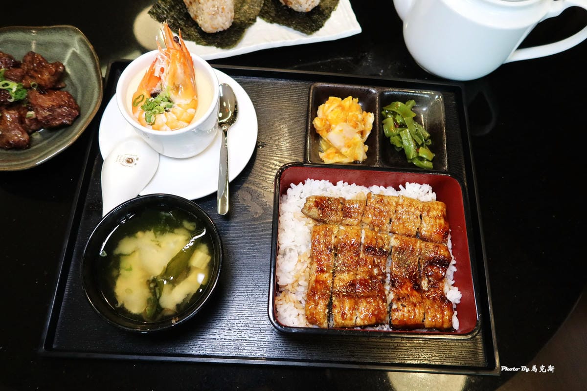 /tmp/phprlzCIB /tmp/phprlzCIB