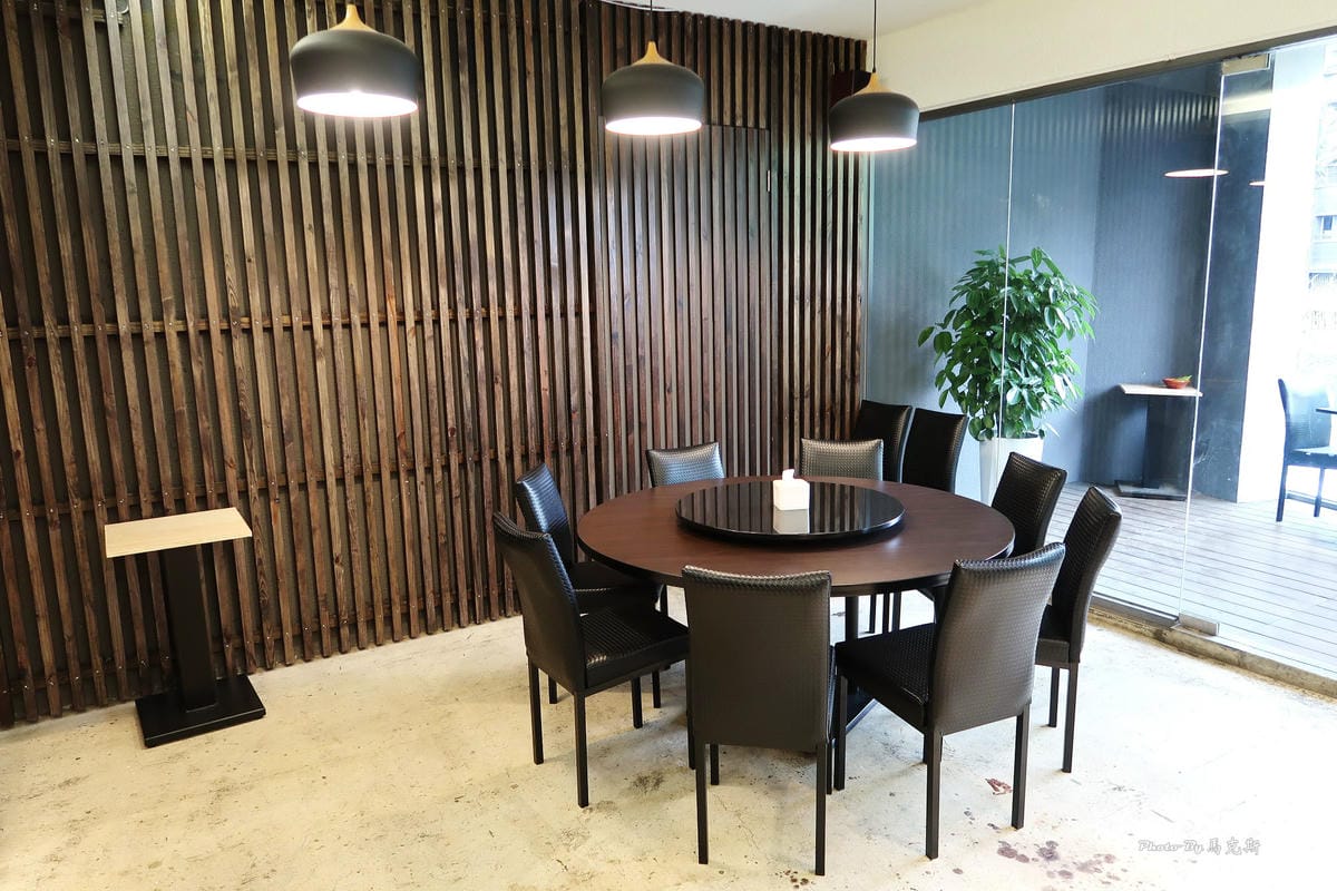 /tmp/phpeC6Byg /tmp/phpeC6Byg