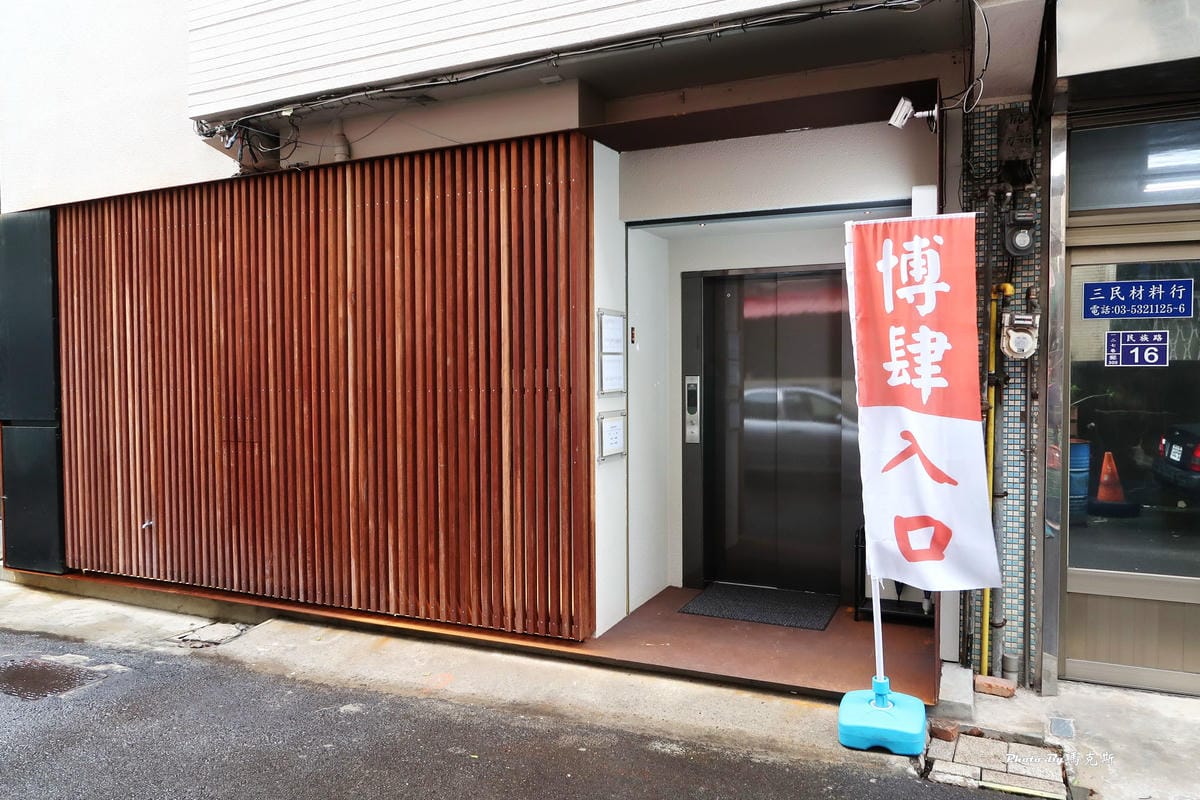 /tmp/phppO0au1 /tmp/phppO0au1