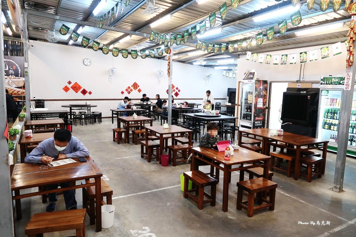 /tmp/php8VWPBq /tmp/php8VWPBq