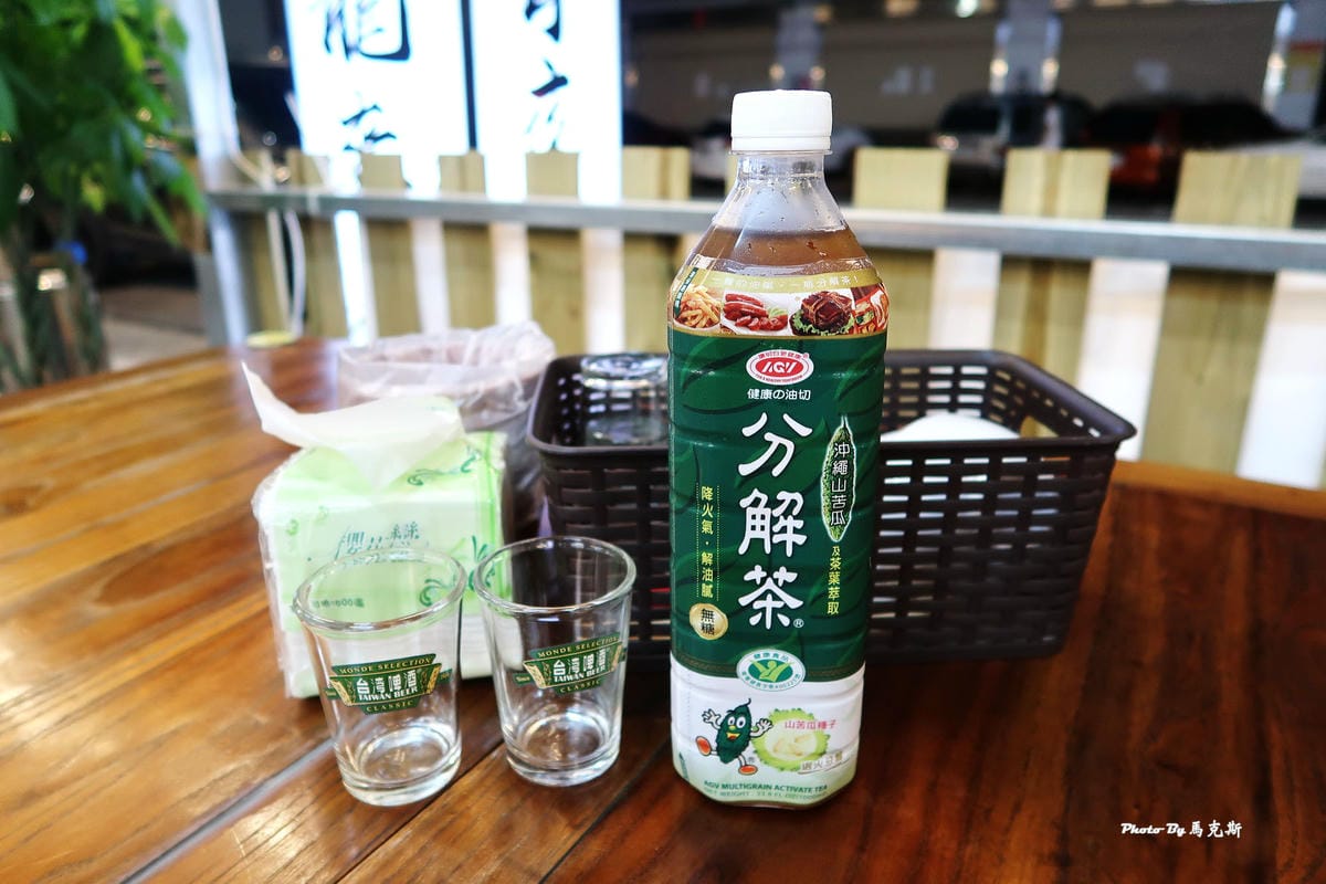 /tmp/phpnjNZd4 /tmp/phpnjNZd4