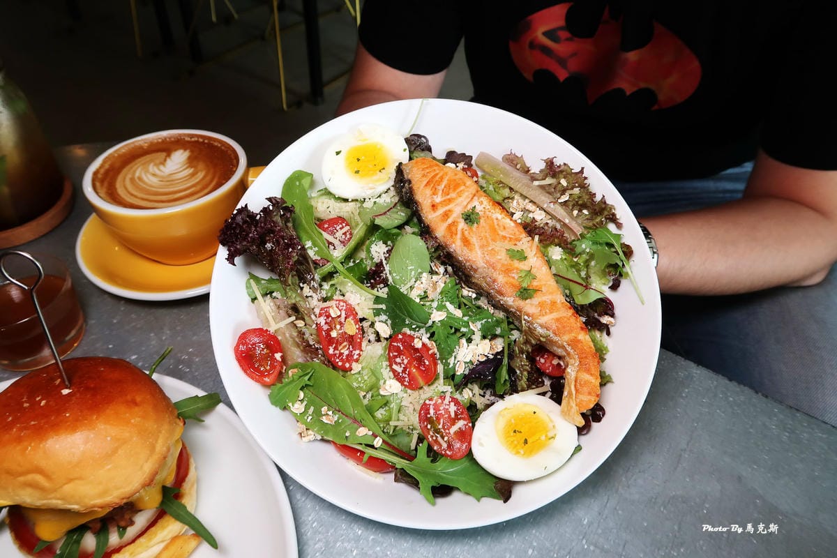 /tmp/phpfdzSzE /tmp/phpfdzSzE