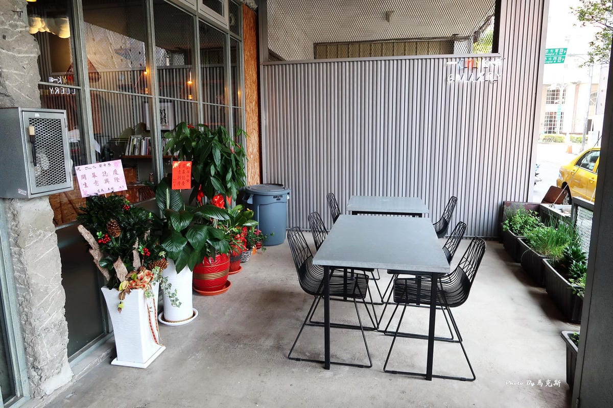 /tmp/phpOBzr7d /tmp/phpOBzr7d