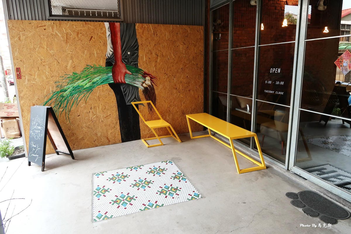 /tmp/phpcEogU3 /tmp/phpcEogU3