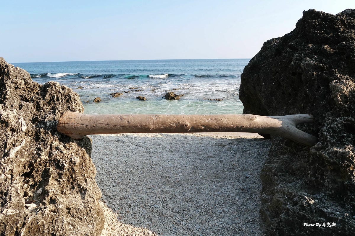 【小琉球隱藏景點推薦】網美老木|小琉球IG祕境 小琉球IG打 【小琉球隱藏景點推薦】網美老木|小琉球IG祕境 小琉球IG打