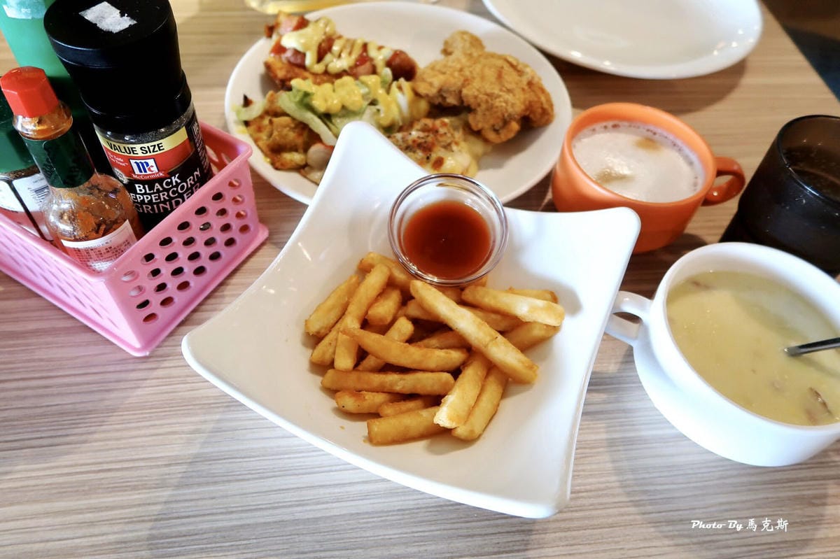 /tmp/php0Po94B /tmp/php0Po94B