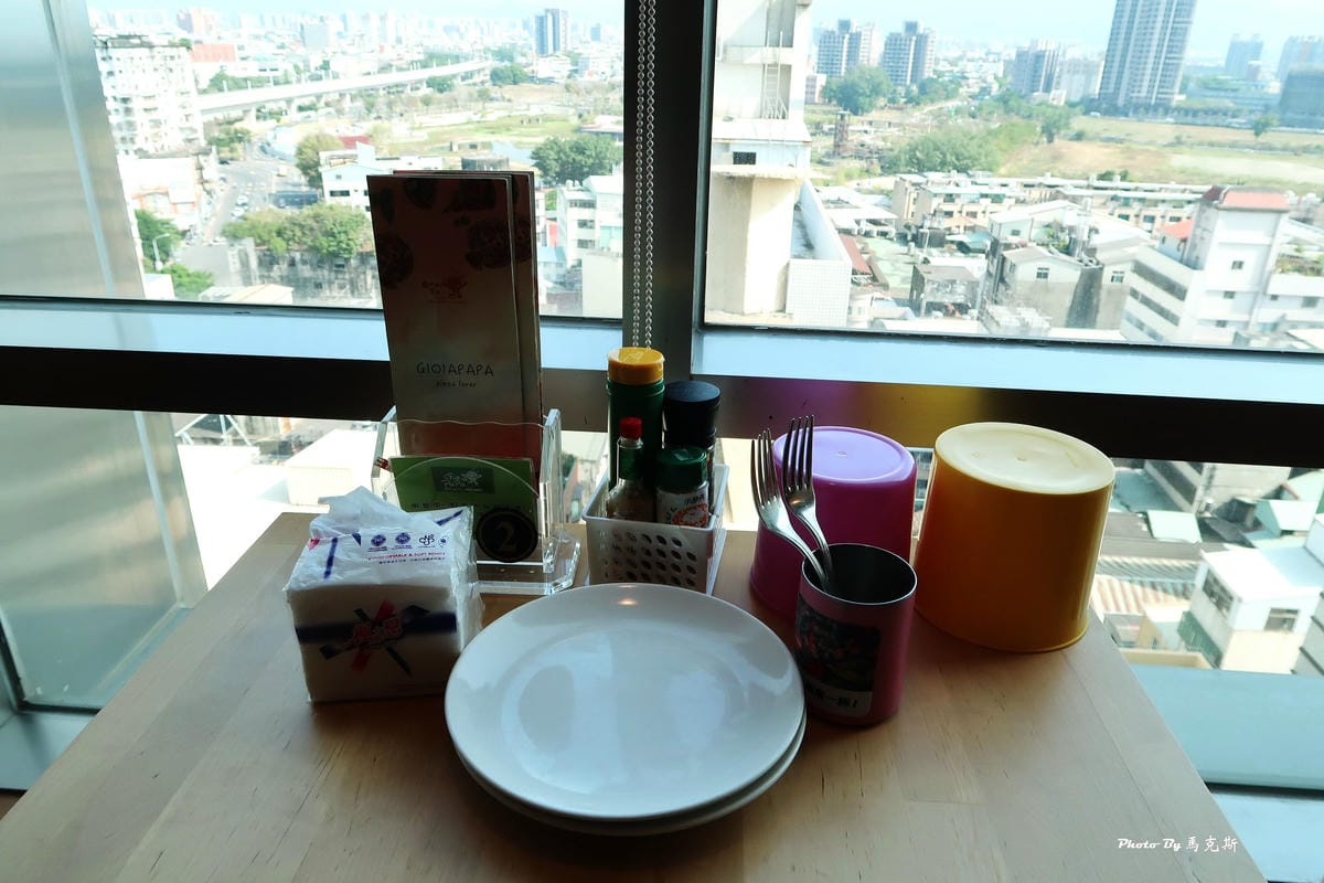 /tmp/phpslMUn5 /tmp/phpslMUn5