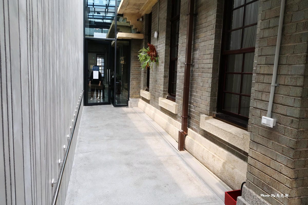 /tmp/php9sPgiN /tmp/php9sPgiN