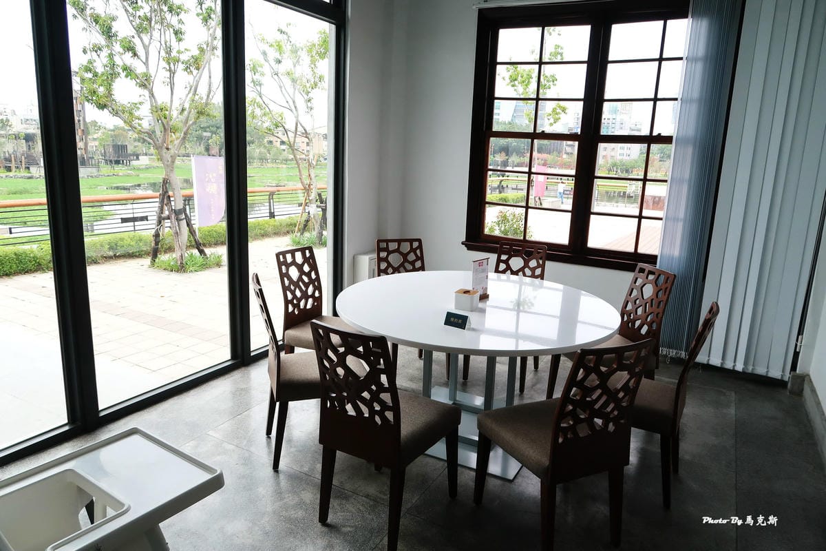 /tmp/phpUlRe2z /tmp/phpUlRe2z