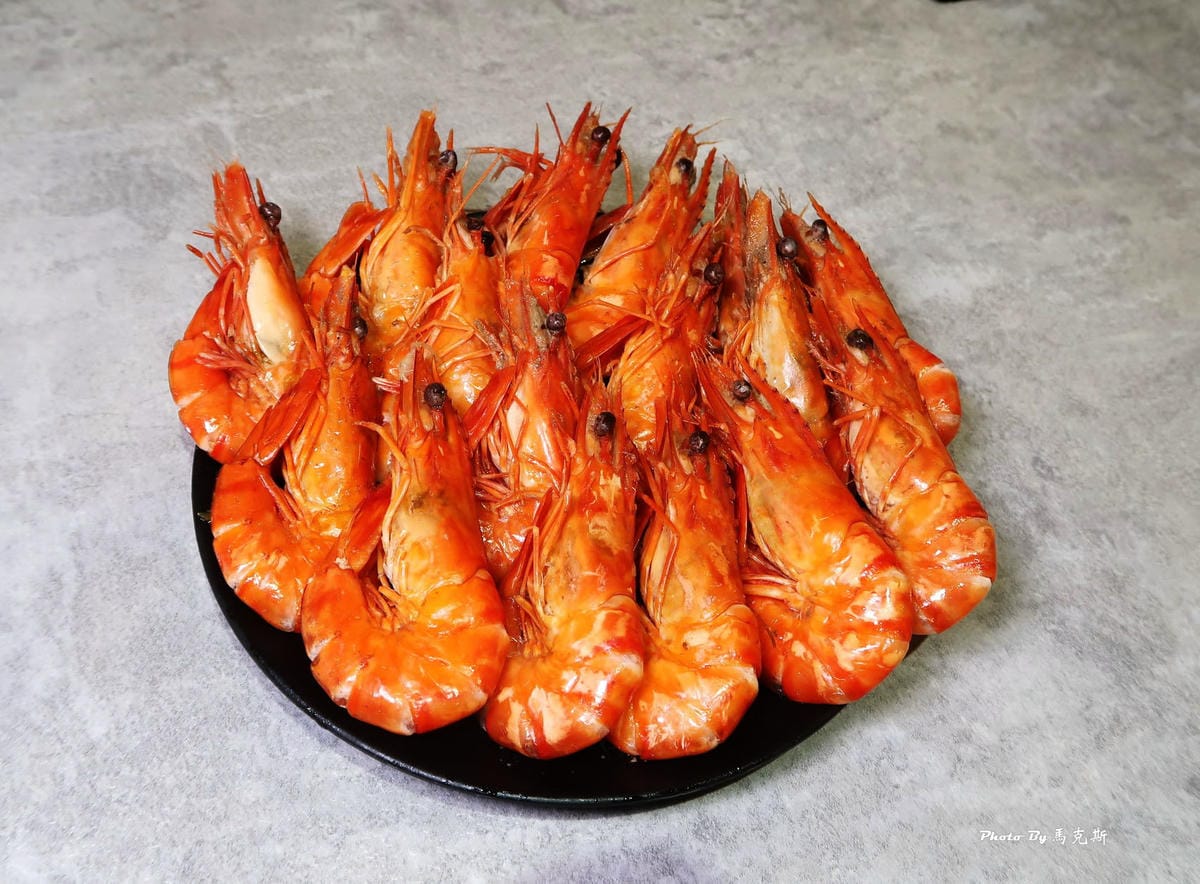 /tmp/php4p0dWr /tmp/php4p0dWr