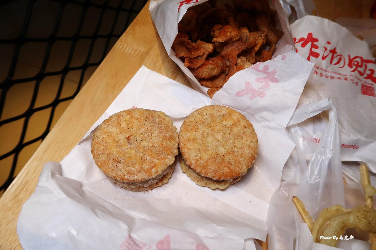 /tmp/phpnosc4c /tmp/phpnosc4c