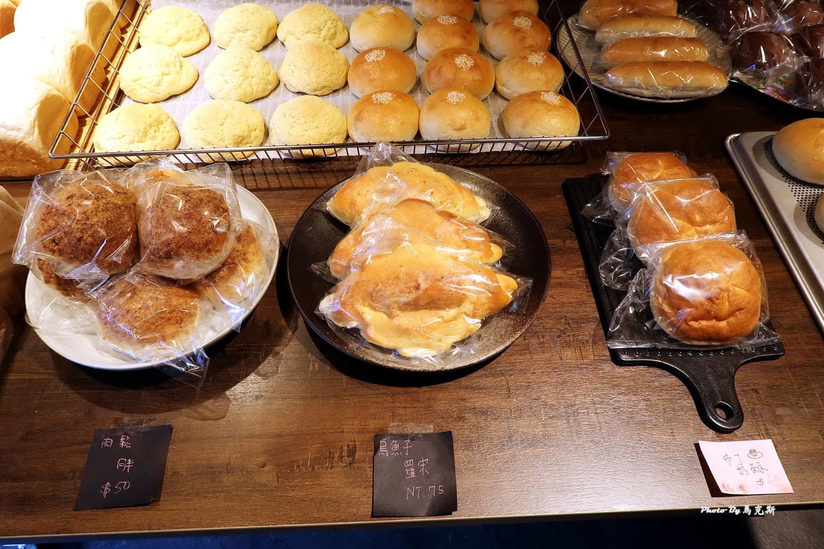 /tmp/phpNuizIN /tmp/phpNuizIN