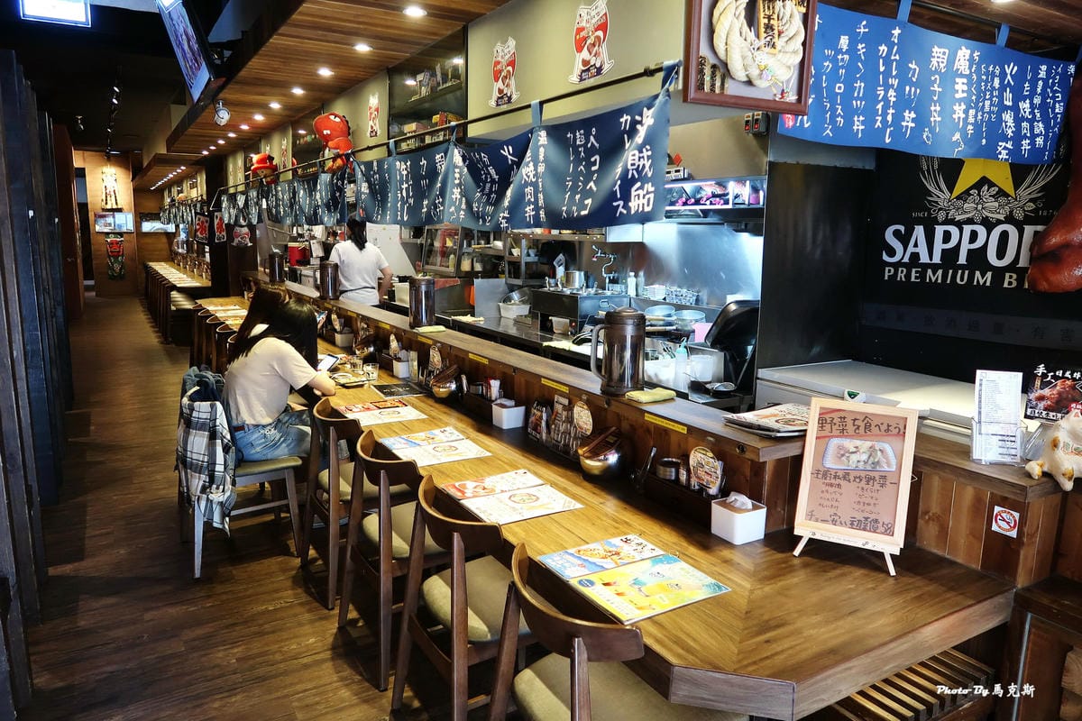 /tmp/phphzexJu /tmp/phphzexJu