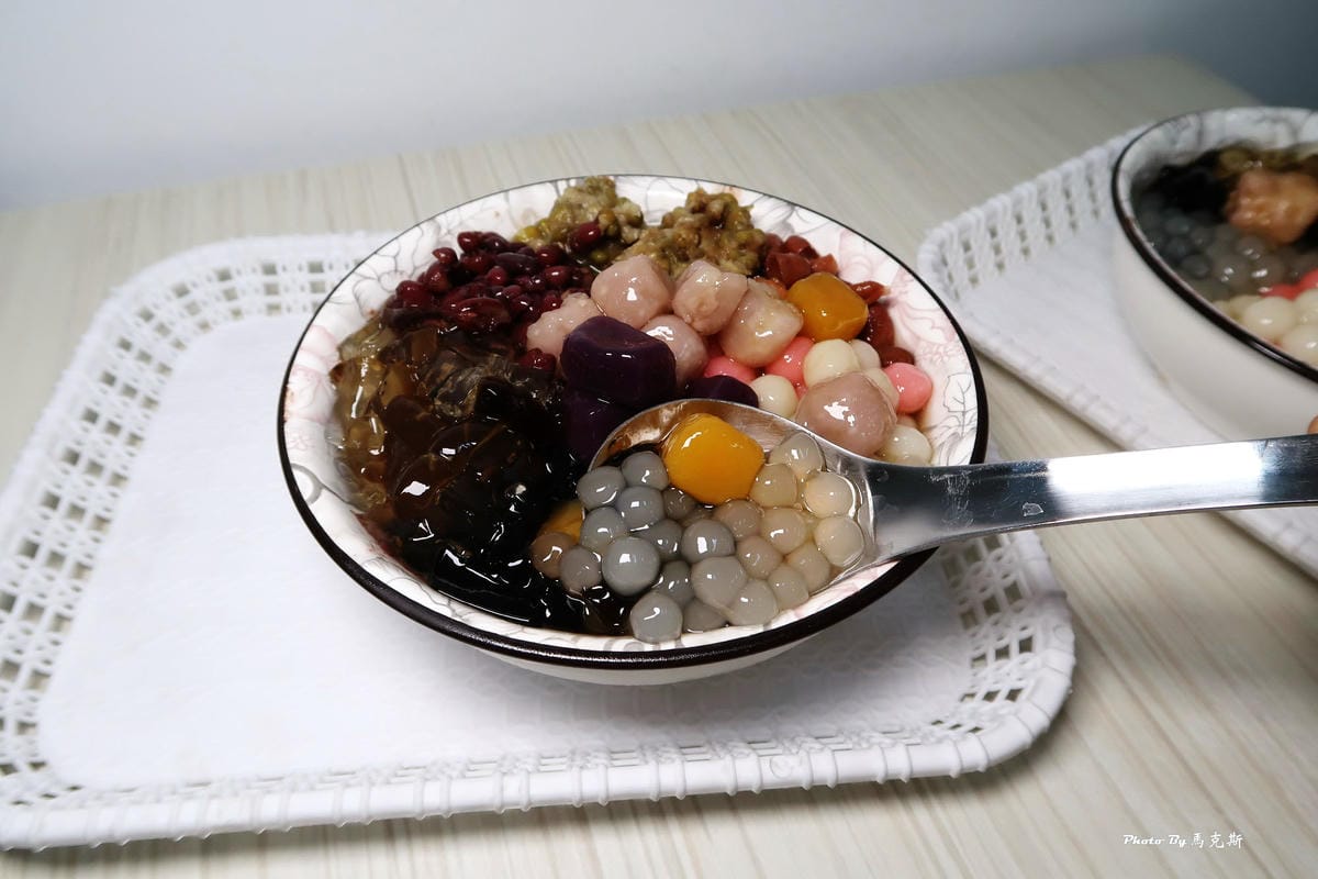 /tmp/phpjTnjK6 /tmp/phpjTnjK6