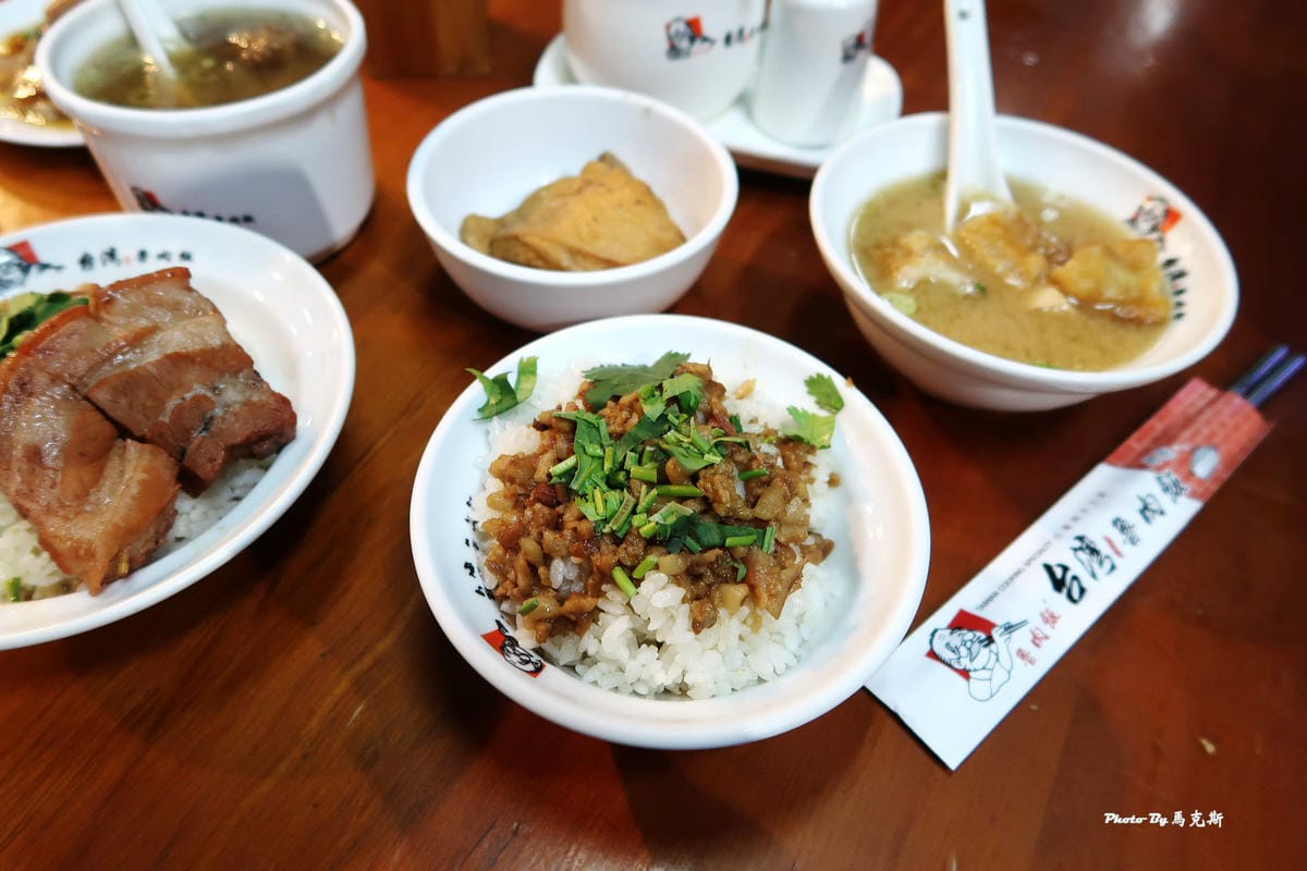 /tmp/phpFLpYPh /tmp/phpFLpYPh