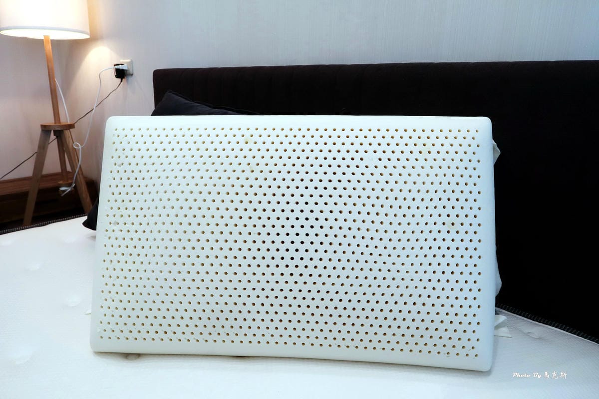 /tmp/php4N3tNz /tmp/php4N3tNz