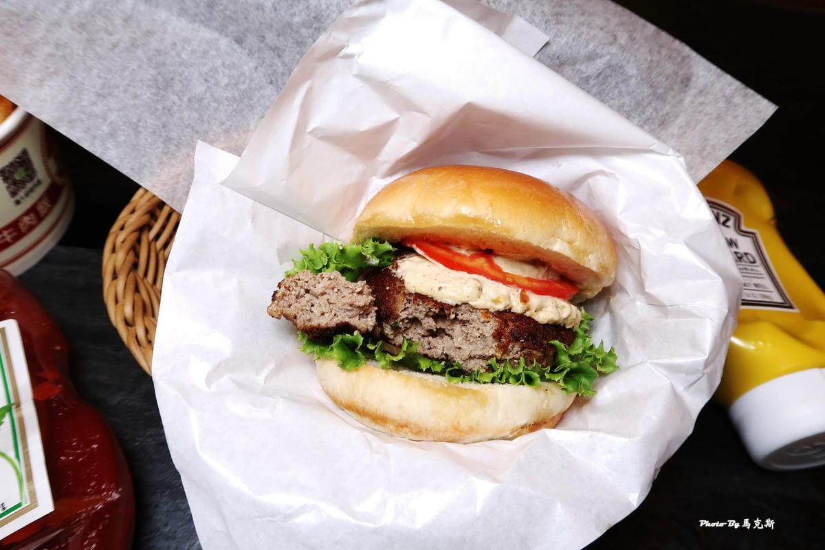 /tmp/phpvejxCp /tmp/phpvejxCp