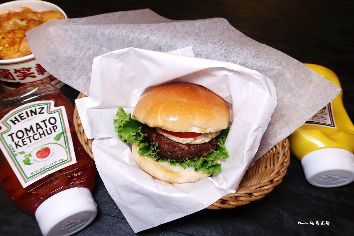 /tmp/php2jRWjJ /tmp/php2jRWjJ