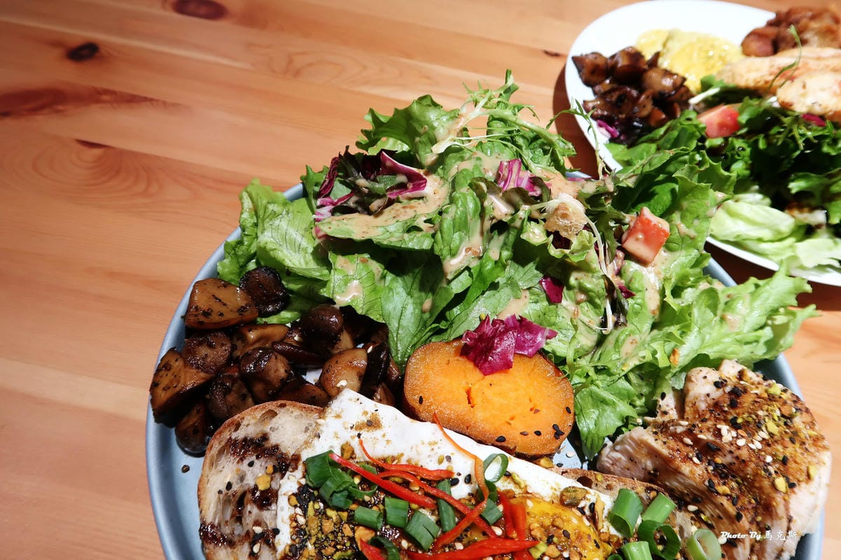 /tmp/phpPYWlcd /tmp/phpPYWlcd