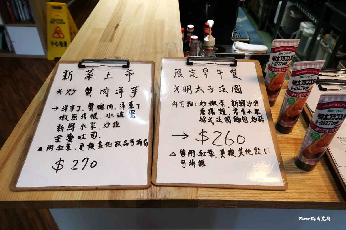 /tmp/phpFOnhFi /tmp/phpFOnhFi