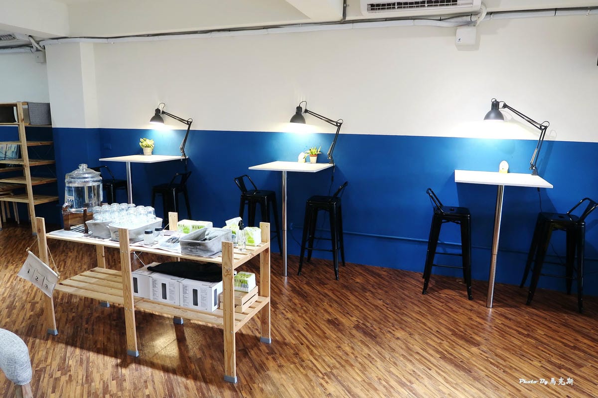 /tmp/phpTNmGZT /tmp/phpTNmGZT