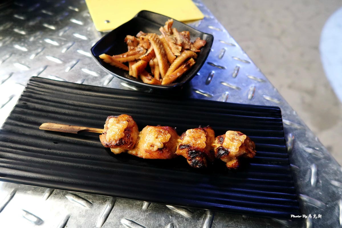 /tmp/php9NDXXa /tmp/php9NDXXa