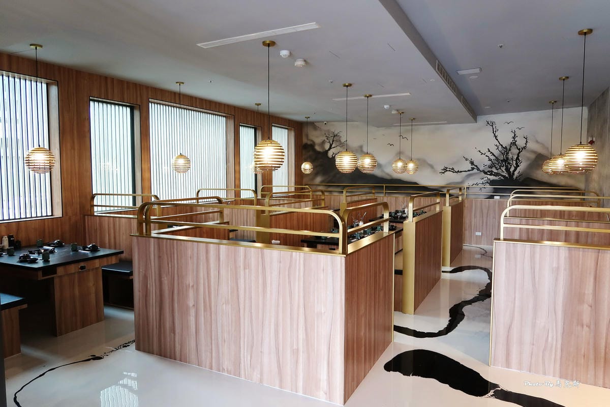 【桃園中壢青埔火鍋推薦】御鼎軒紅白鍋|鴛鴦鍋底無限續加有水準 【桃園中壢青埔火鍋推薦】御鼎軒紅白鍋|鴛鴦鍋底無限續加有水準