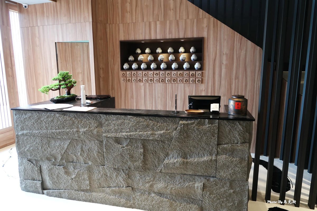 【桃園中壢青埔火鍋推薦】御鼎軒紅白鍋|鴛鴦鍋底無限續加有水準 【桃園中壢青埔火鍋推薦】御鼎軒紅白鍋|鴛鴦鍋底無限續加有水準