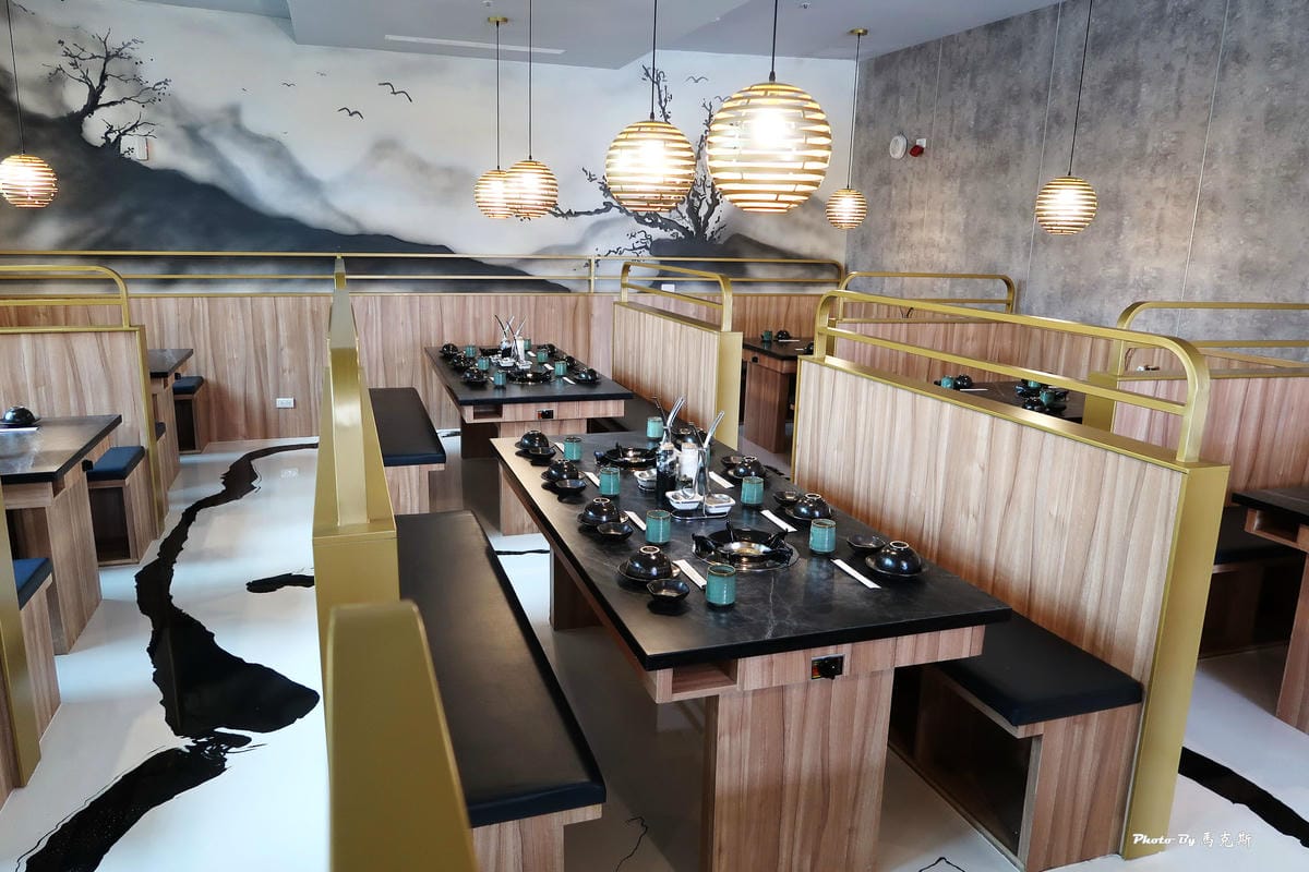 【桃園中壢青埔火鍋推薦】御鼎軒紅白鍋|鴛鴦鍋底無限續加有水準 【桃園中壢青埔火鍋推薦】御鼎軒紅白鍋|鴛鴦鍋底無限續加有水準