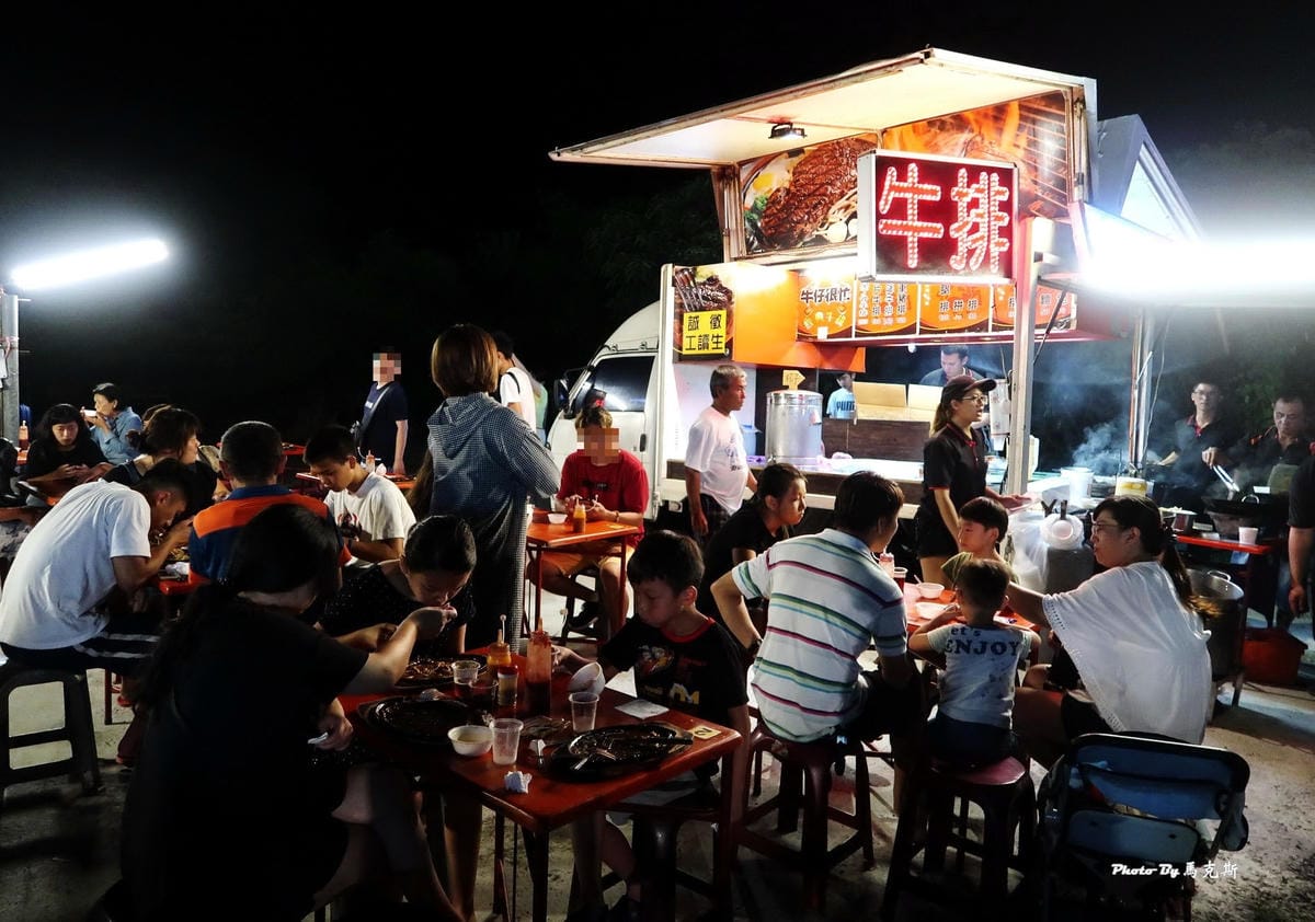 【屏東恆春美食推薦】牛仔很忙經典牛排|挑戰全台最便宜排餐80 【屏東恆春美食推薦】牛仔很忙經典牛排|挑戰全台最便宜排餐80