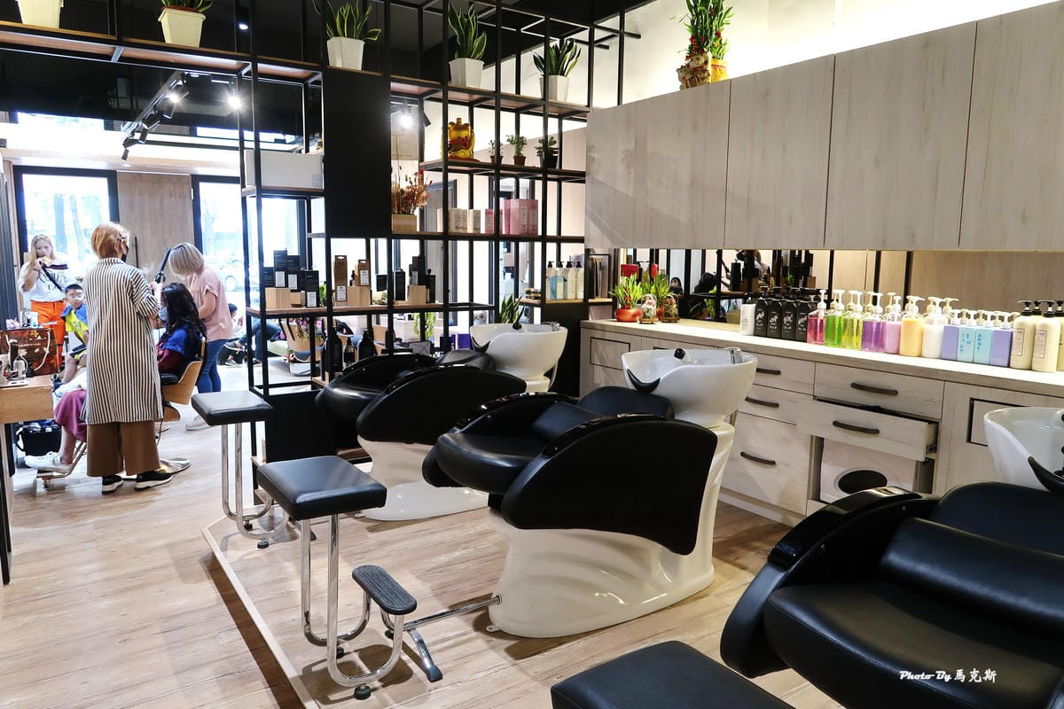 /tmp/phpJRAXQj /tmp/phpJRAXQj