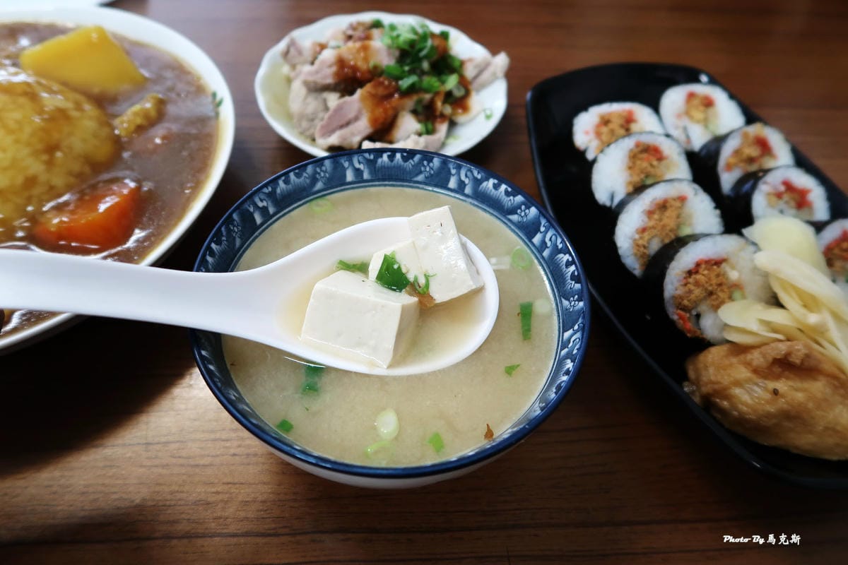 /tmp/phpCIckiP /tmp/phpCIckiP