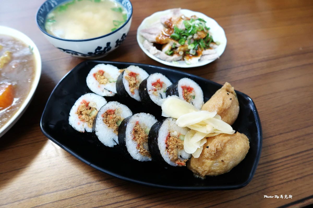 /tmp/phpLvt8rc /tmp/phpLvt8rc