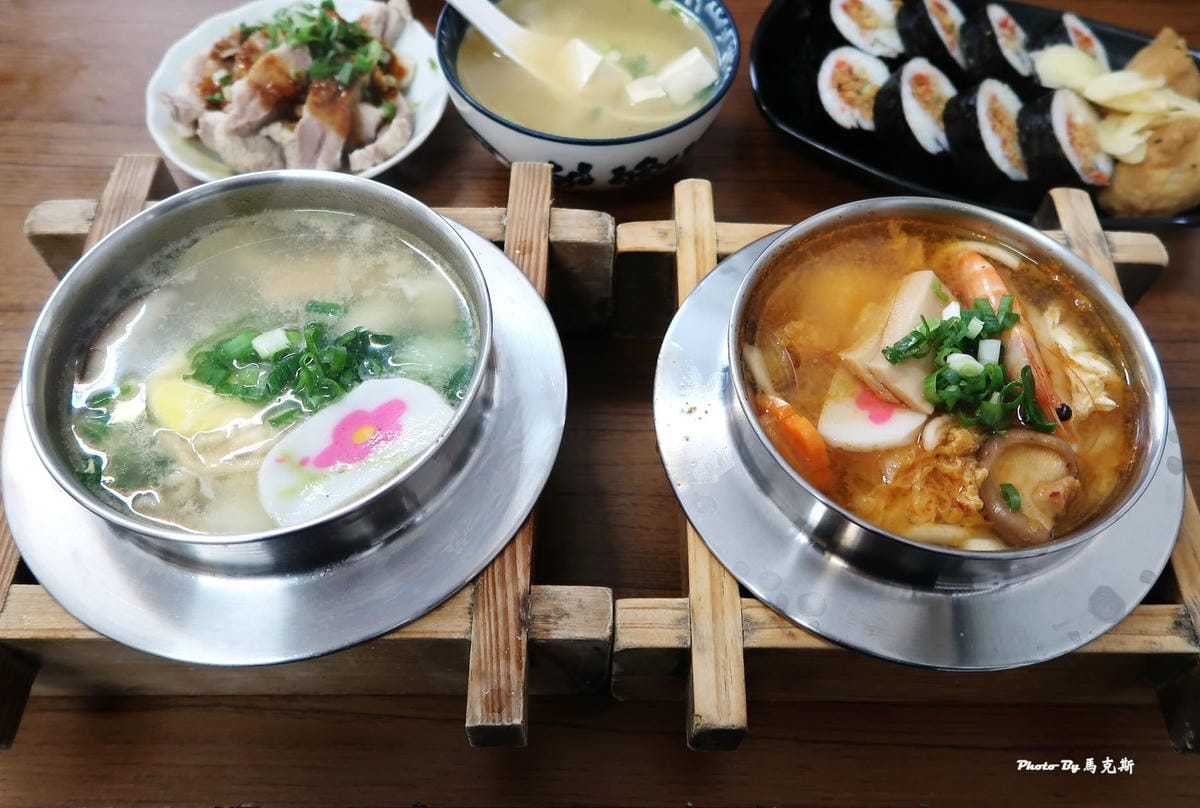 /tmp/phpX3XBmS /tmp/phpX3XBmS