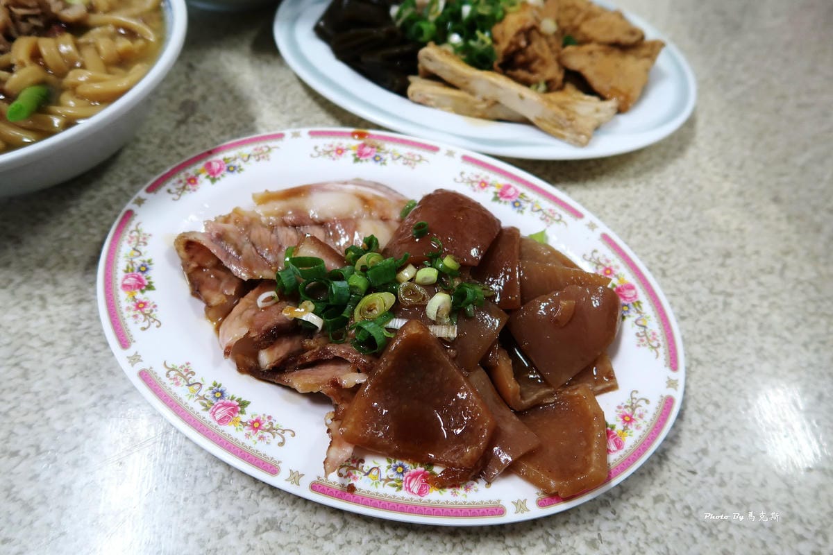 【台中南區美食推薦】合作街大麵羹|超過40年銅板小吃 台中人 【台中南區美食推薦】合作街大麵羹|超過40年銅板小吃 台中人