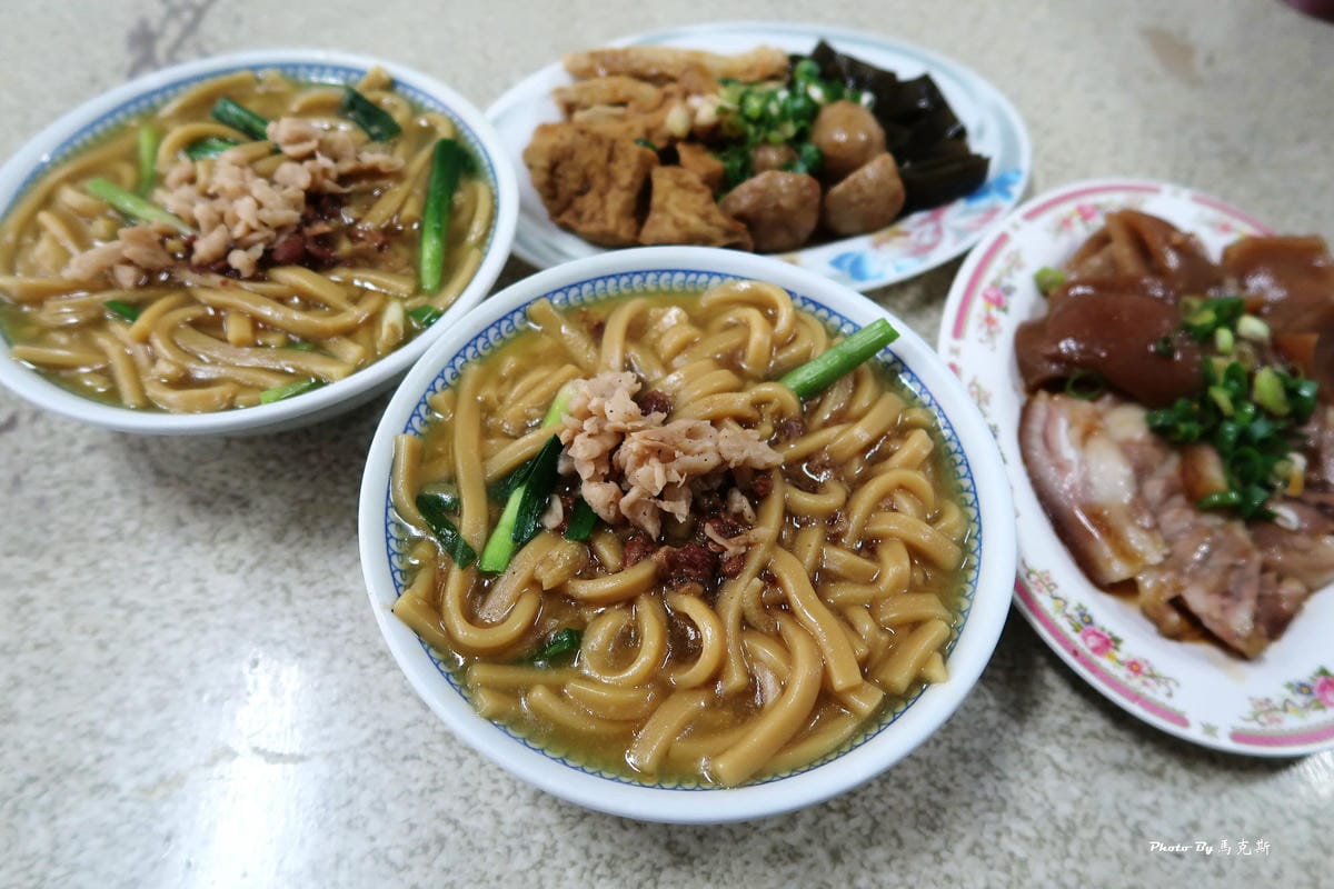 【台中南區美食推薦】合作街大麵羹|超過40年銅板小吃 台中人 【台中南區美食推薦】合作街大麵羹|超過40年銅板小吃 台中人