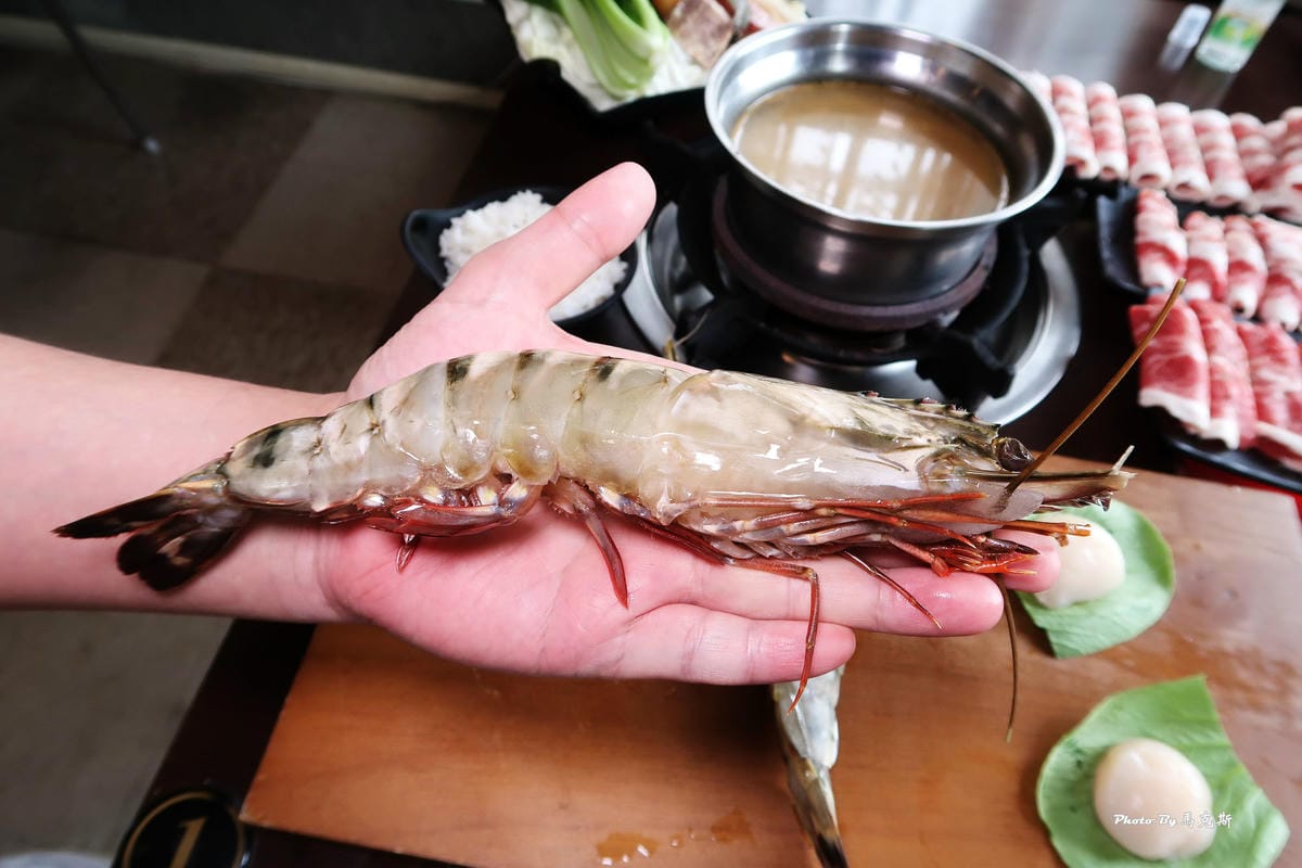 【台中豐原火鍋推薦】覓湯庭園鍋物|雙人套餐海陸一次給你大滿足 【台中豐原火鍋推薦】覓湯庭園鍋物|雙人套餐海陸一次給你大滿足
