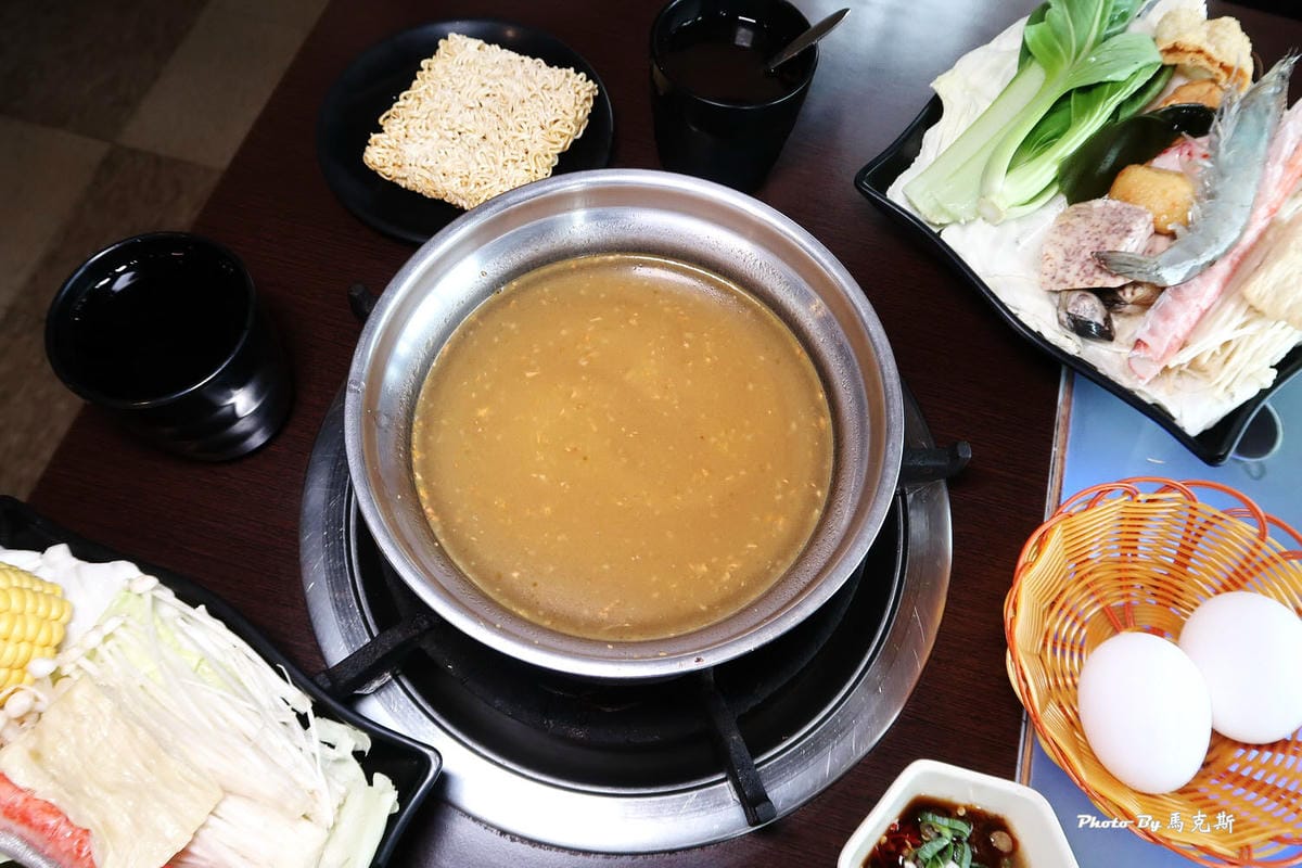 【台中豐原火鍋推薦】覓湯庭園鍋物|雙人套餐海陸一次給你大滿足 【台中豐原火鍋推薦】覓湯庭園鍋物|雙人套餐海陸一次給你大滿足