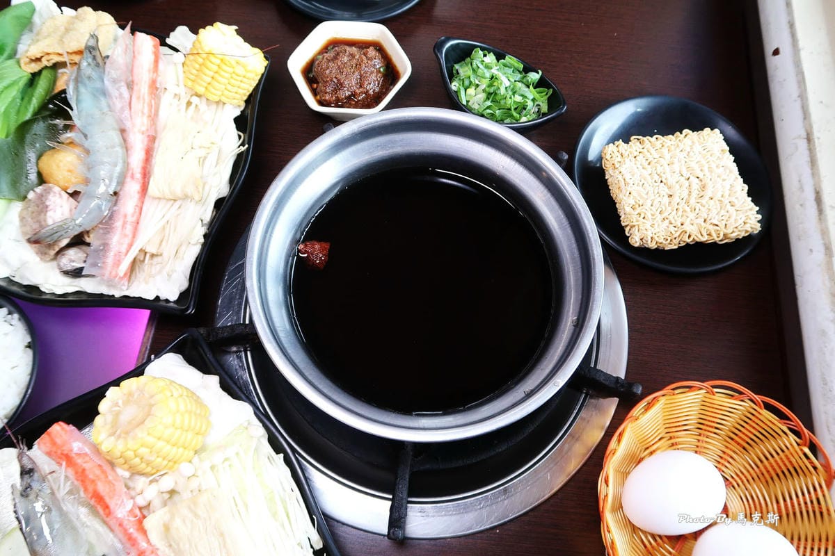 【台中豐原火鍋推薦】覓湯庭園鍋物|雙人套餐海陸一次給你大滿足 【台中豐原火鍋推薦】覓湯庭園鍋物|雙人套餐海陸一次給你大滿足