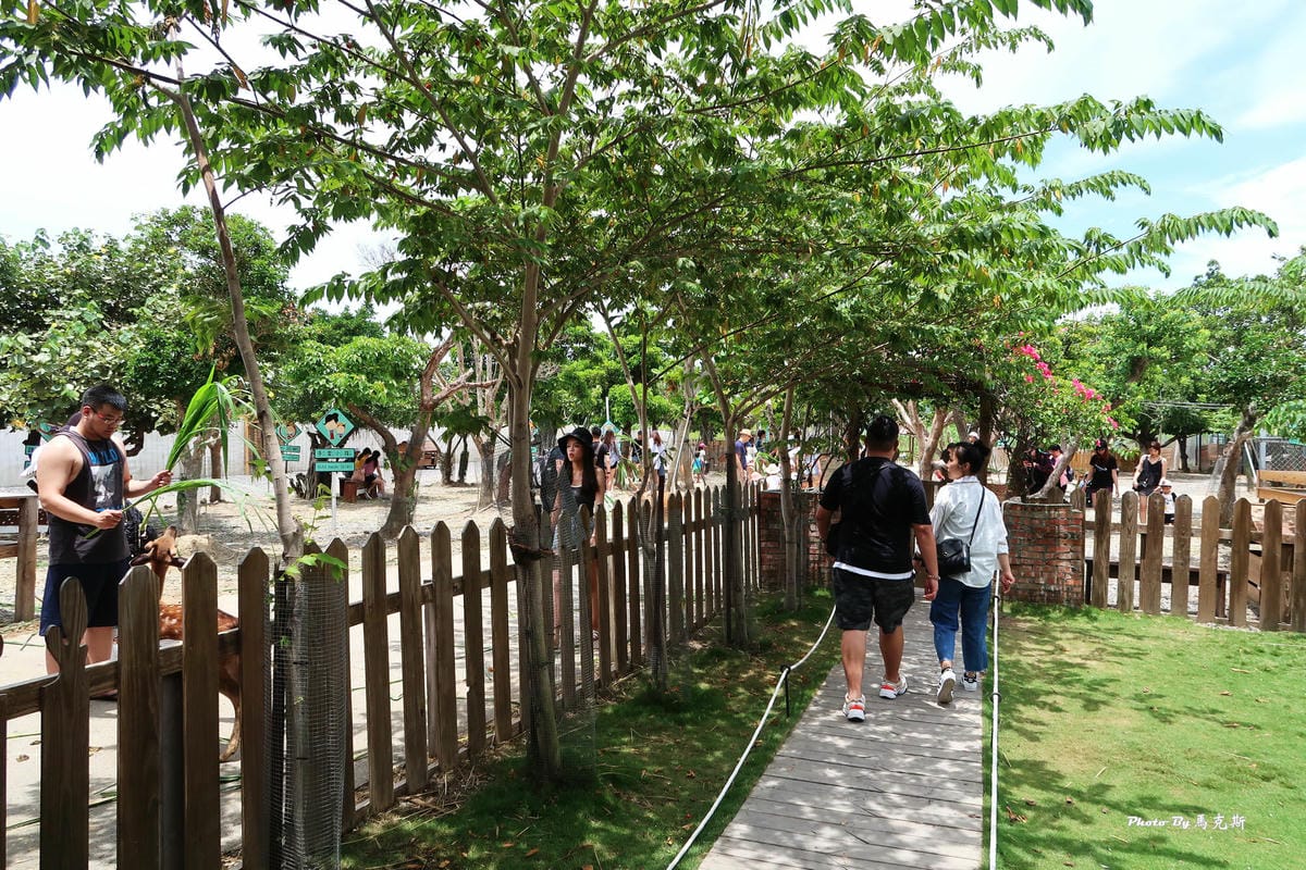 /tmp/phpKWGjOc /tmp/phpKWGjOc