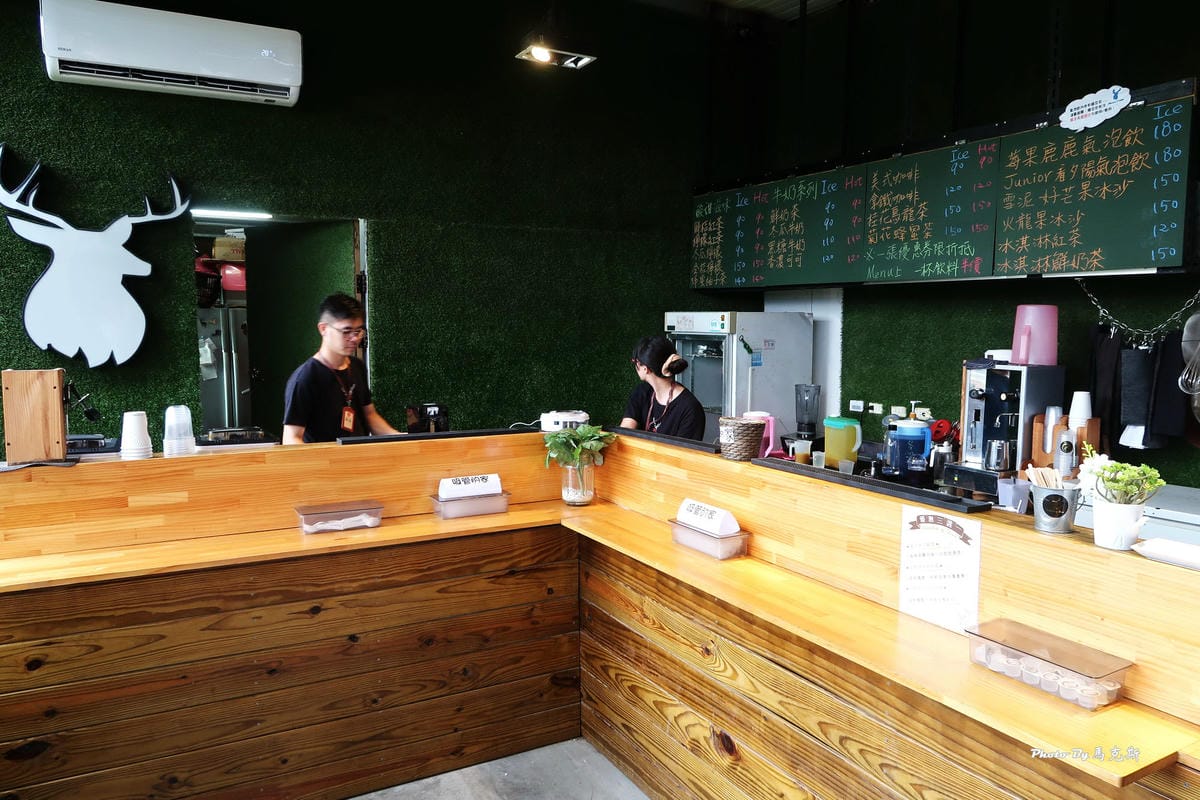 /tmp/phppGJXAw /tmp/phppGJXAw