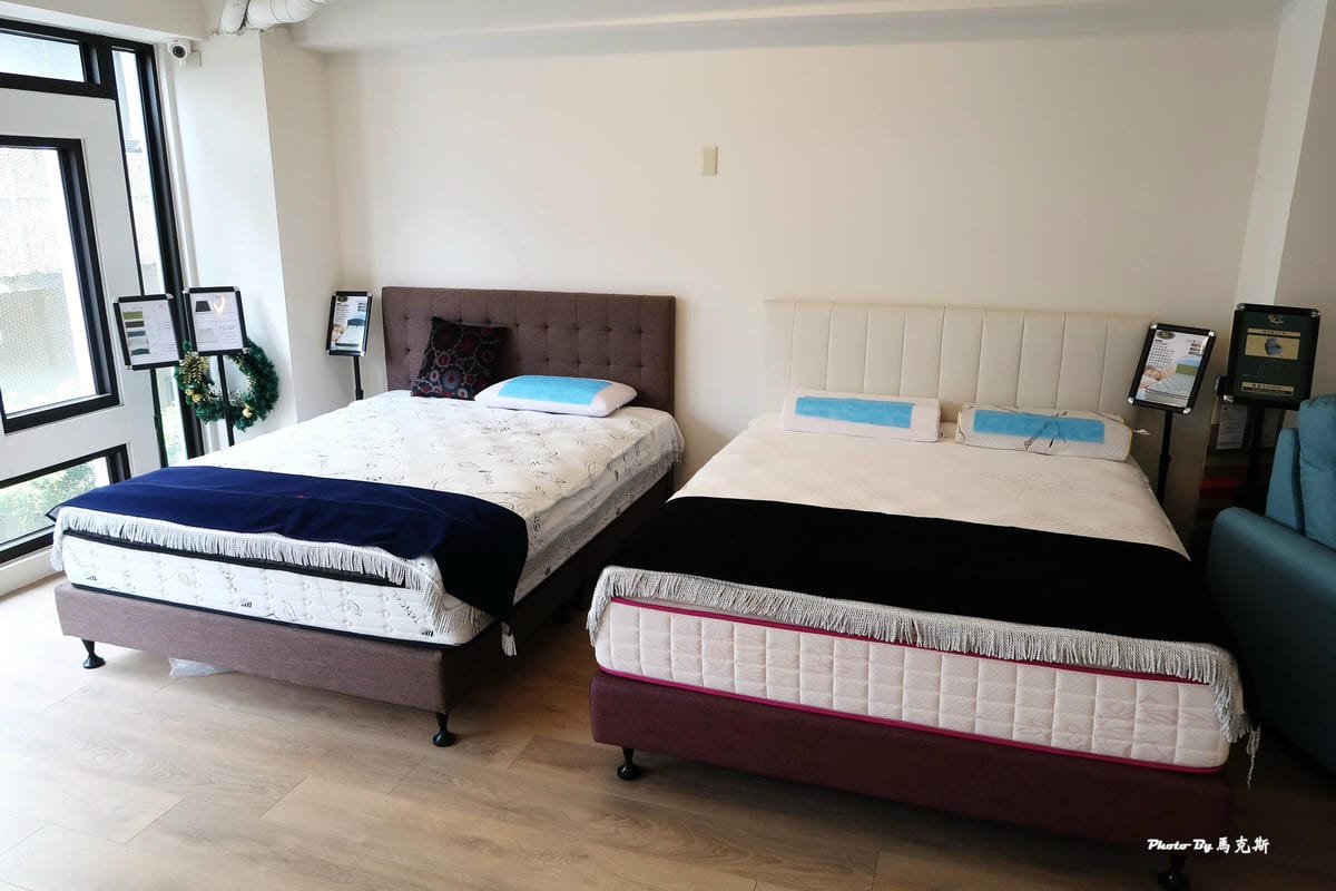 【台中床墊家具推薦】坐又銘沙發台中正義門市|自家工廠直營MI 【台中床墊家具推薦】坐又銘沙發台中正義門市|自家工廠直營MI