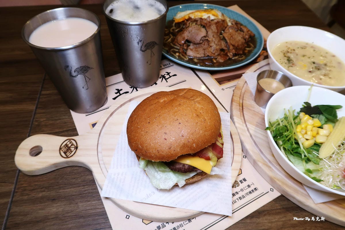 IMG_0100_調整大小.jpg IMG_0100_調整大小.jpg