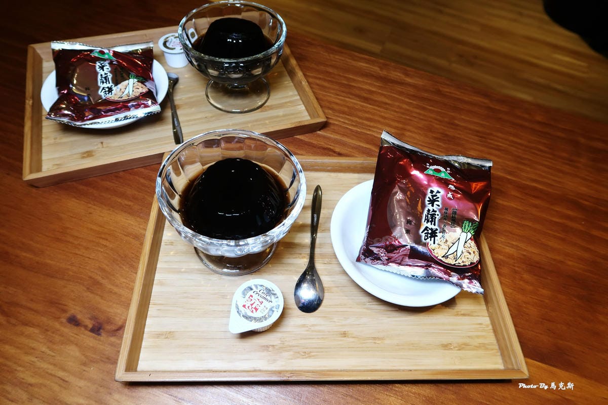 /tmp/php16FLqh /tmp/php16FLqh