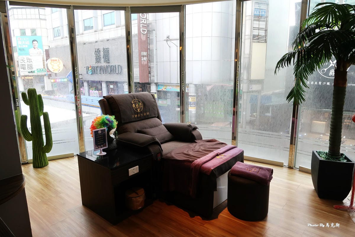 /tmp/phpGLdT7X /tmp/phpGLdT7X